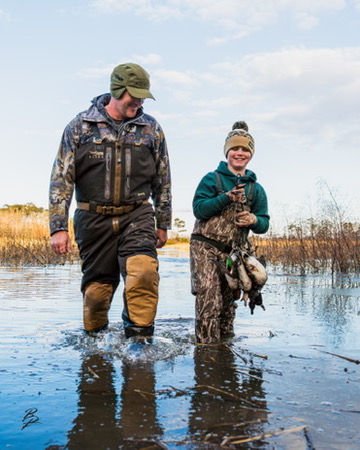 59F30E1D E89C 46B0 8A3D AD00B5E0622D 4 5005 c